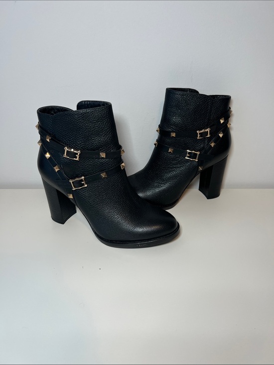 Shoes - Black Studded High Heel Ankle Boots